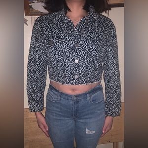 Small baby blue with black leopard prints long sleeve crop top jacket